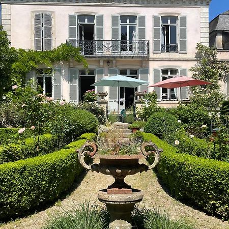 Belle Fontaine Hotel Bourges Bagian luar foto