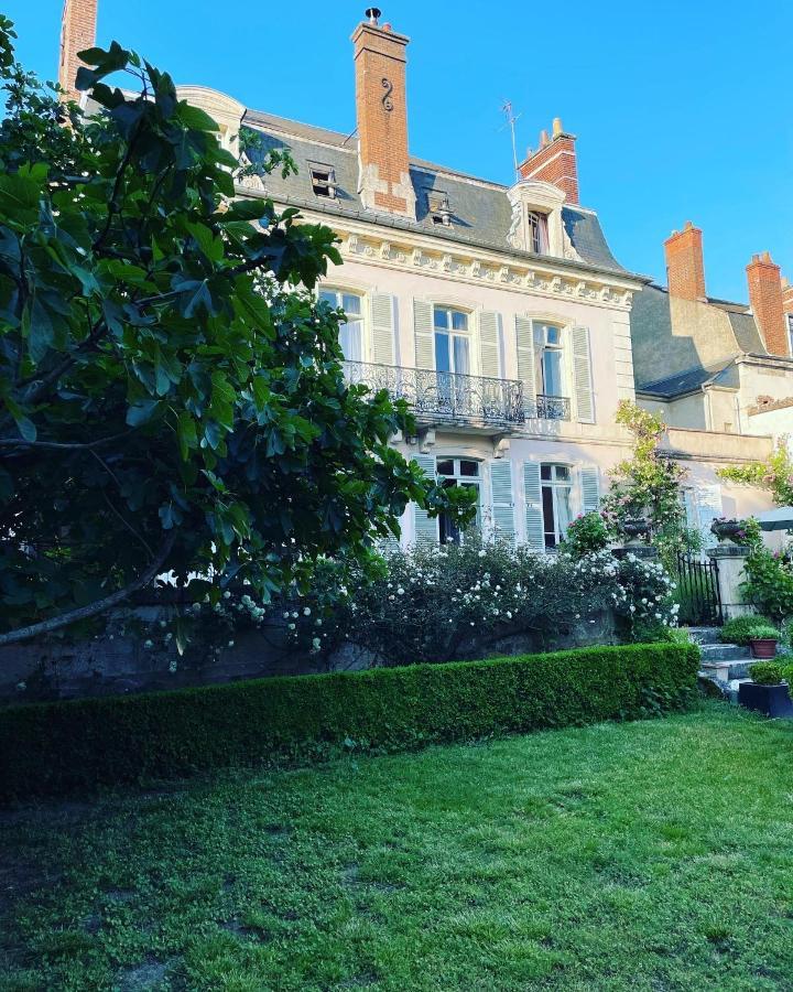 Belle Fontaine Hotel Bourges Bagian luar foto