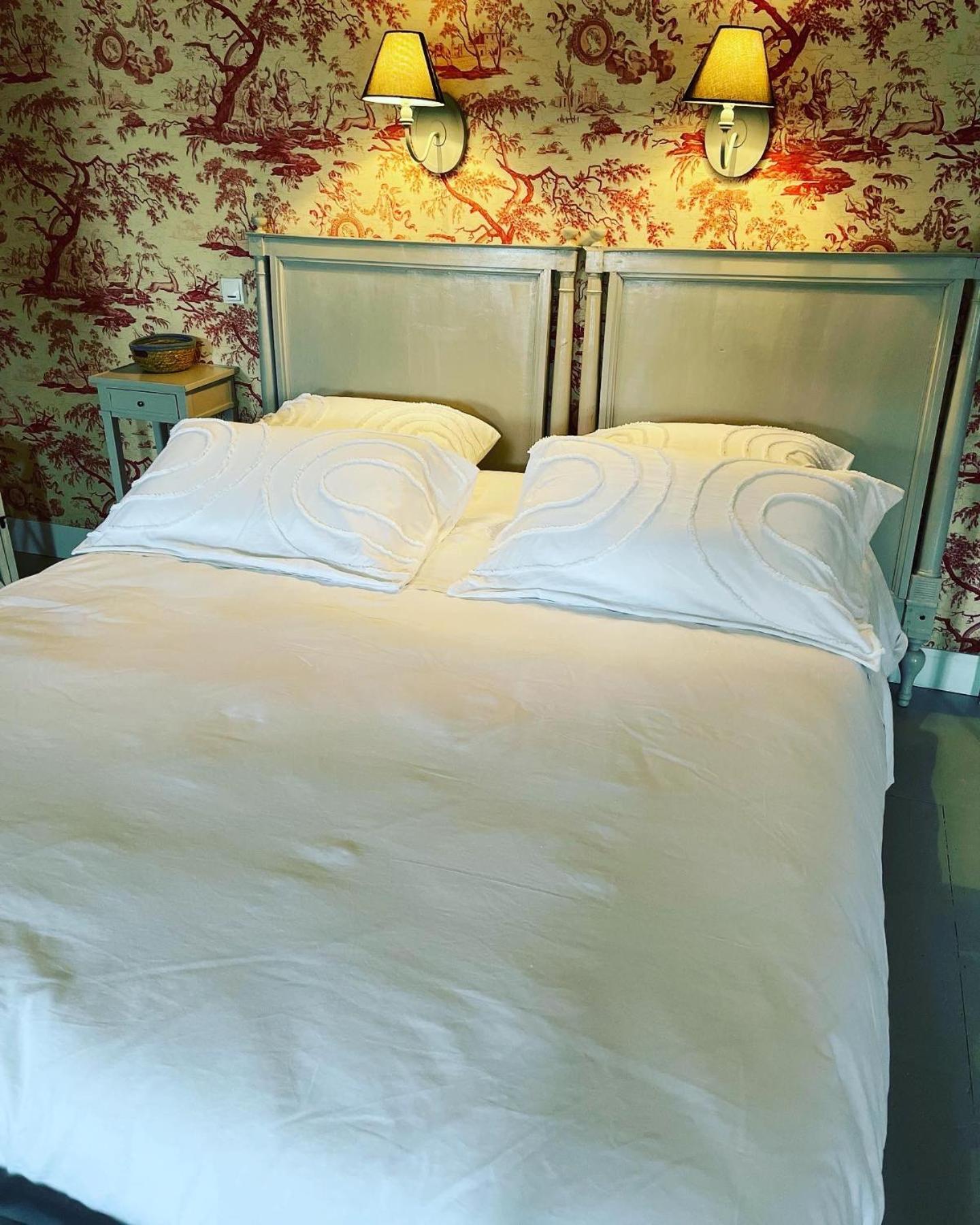 Belle Fontaine Hotel Bourges Bagian luar foto
