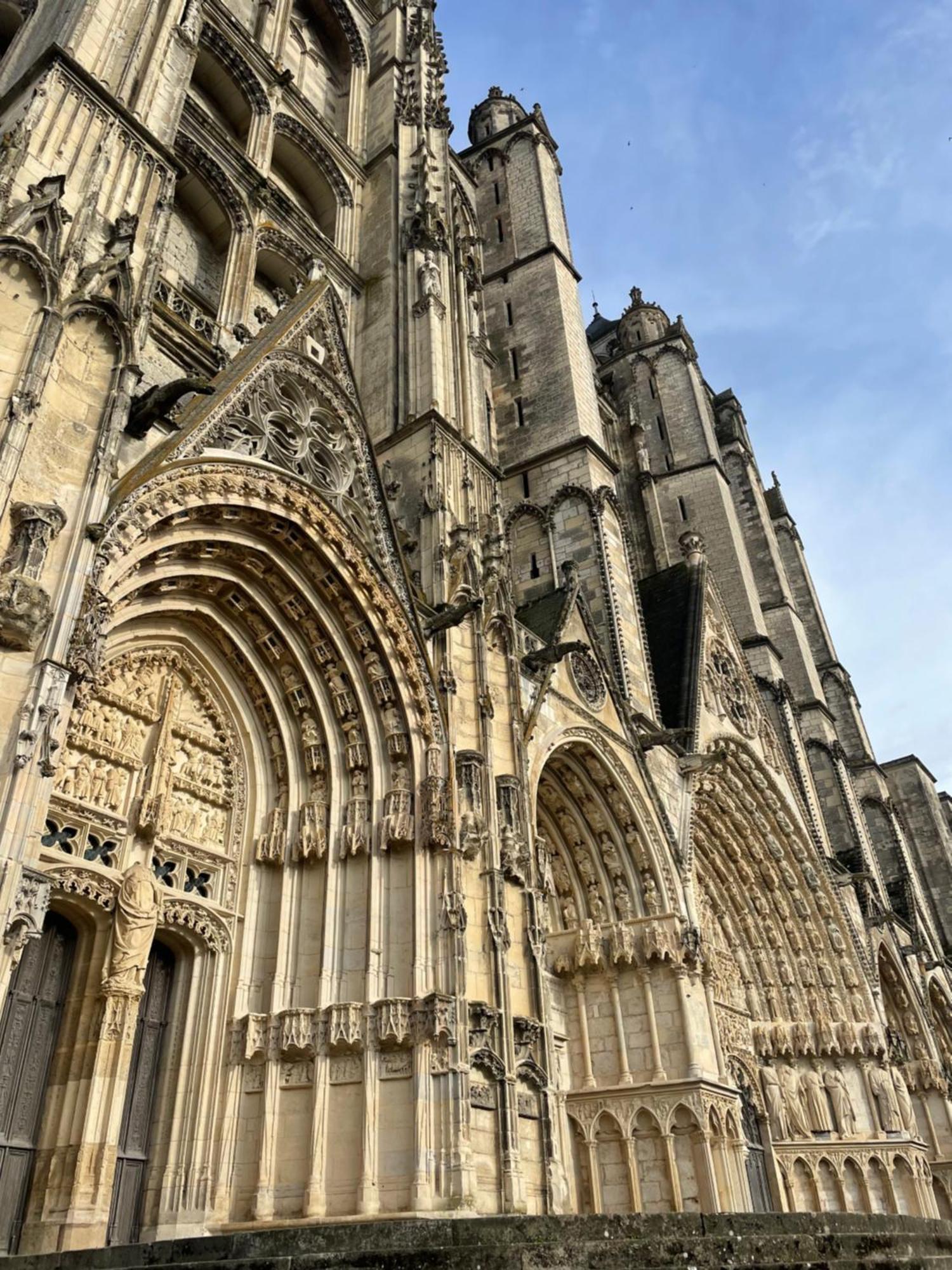 Belle Fontaine Hotel Bourges Bagian luar foto