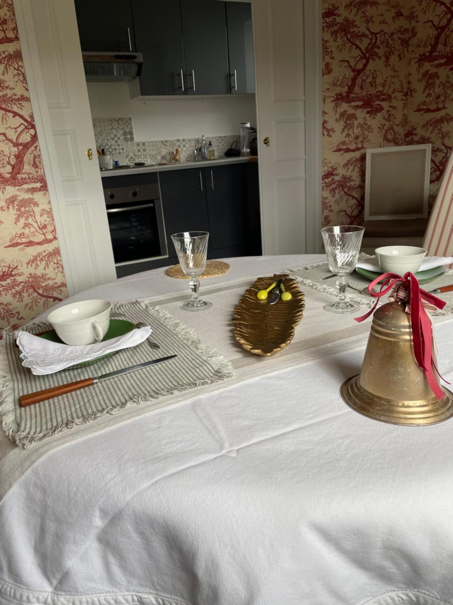 Belle Fontaine Hotel Bourges Bagian luar foto