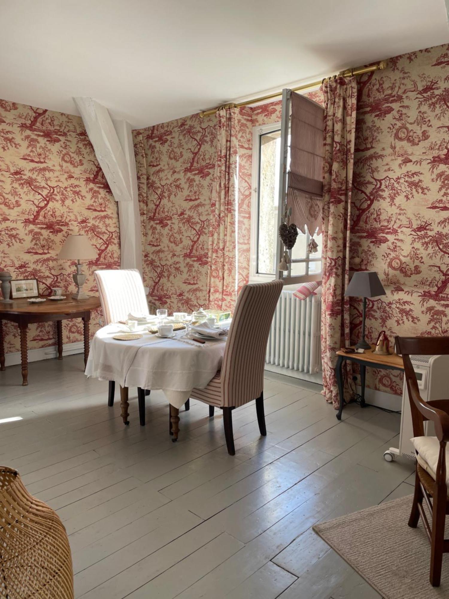 Belle Fontaine Hotel Bourges Bagian luar foto