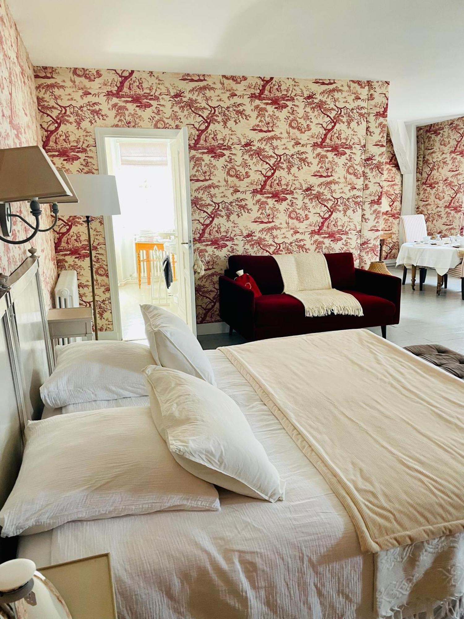 Belle Fontaine Hotel Bourges Bagian luar foto